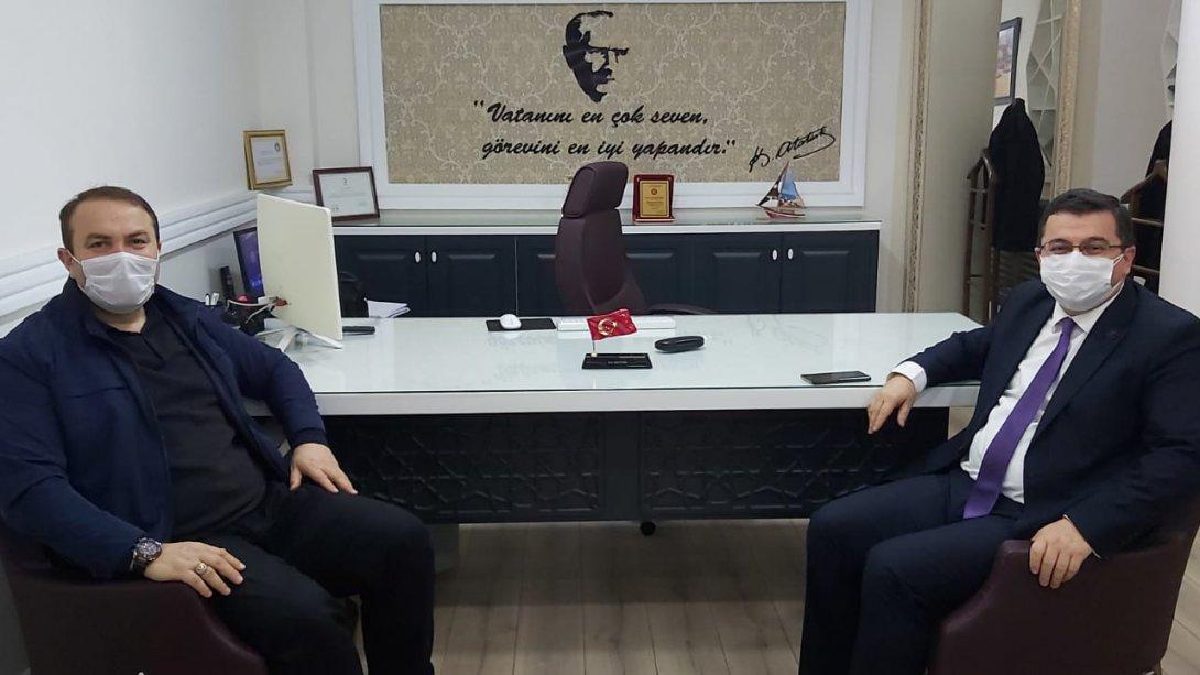Gençlik ve Spor İl Müdürü Mustafa Genç ile İlçe Müdürü Muhammet Türköz, İlçe Milli Eğitim Müdürümüz Onur Bekyürek'i Ziyaret Etti