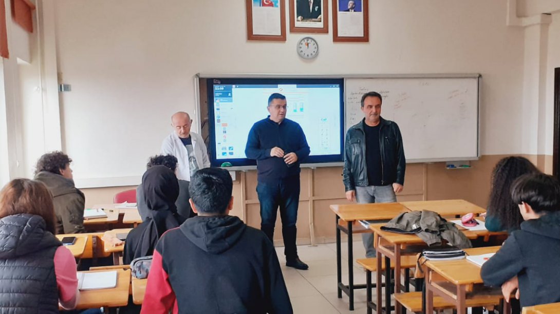İlçe Milli Eğitim Müdürümüz Onur Bekyürek, Atatürk Anadolu Lisesi Destekleme ve Yetiştirme Kurslarında İncelemelerde Bulundu