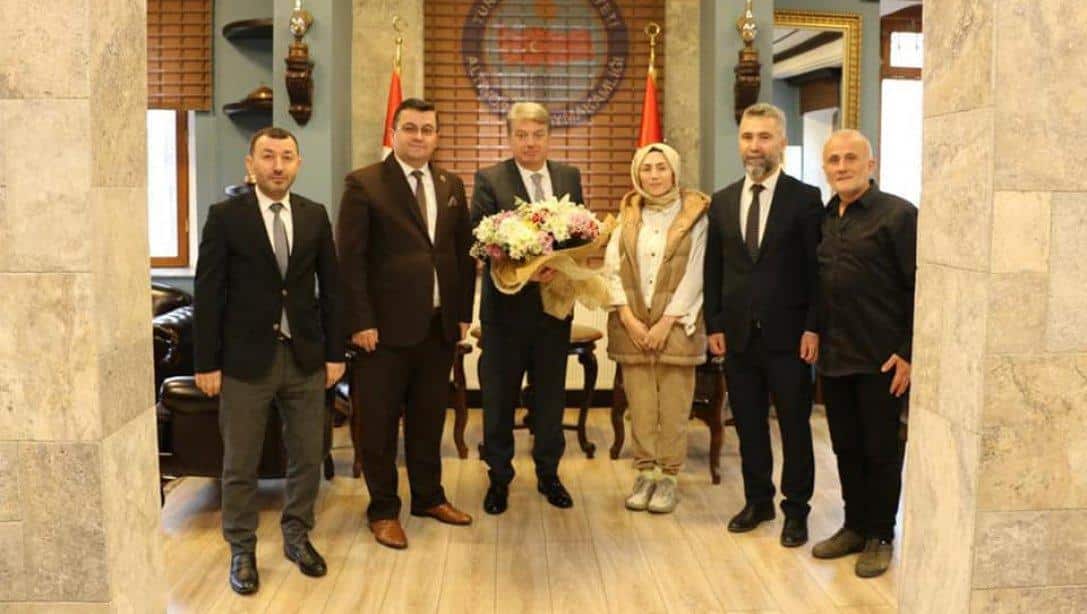 Kaymakamımız Erkan Karahan'a Öğretmenler Günü Ziyareti