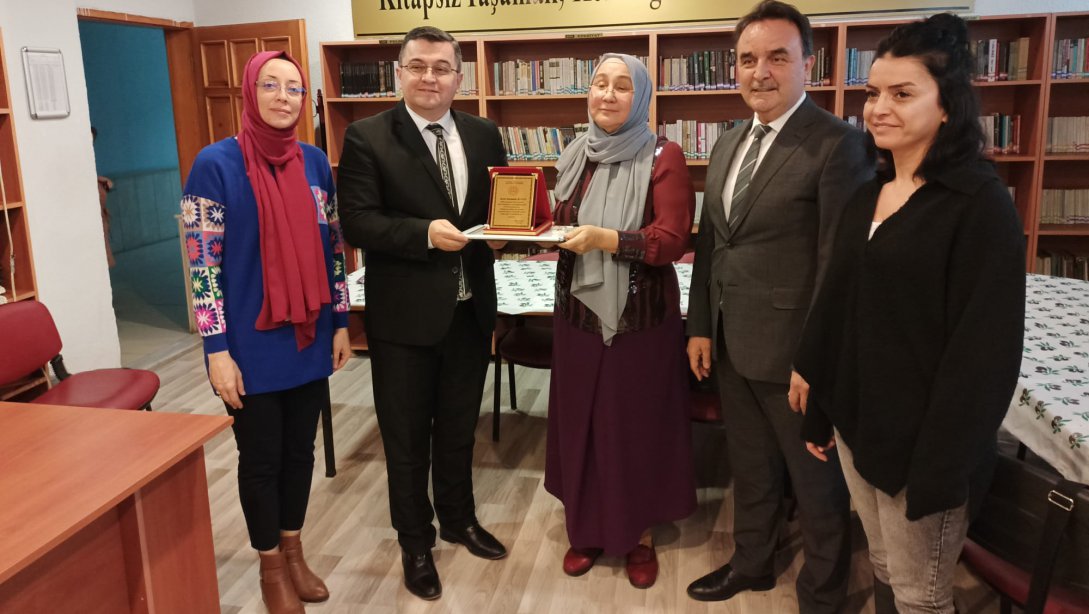 İlçe Milli Eğitim Müdürümüz Onur Bekyürek, Atatürk Anadolu Lisesini Ziyaret Etti
