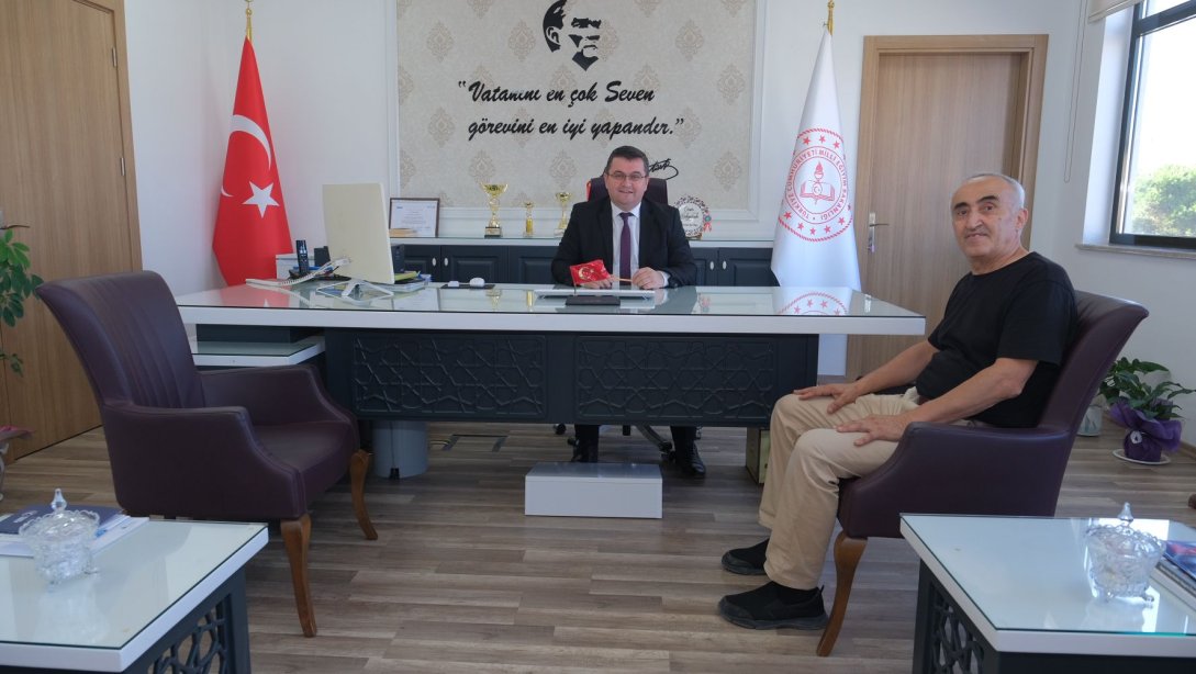 Ordu Eski İl Milli Eğitim Müdürü Nevzat Türkkan, İlçe Millî Eğitim Müdürümüzü Ziyaret Etti