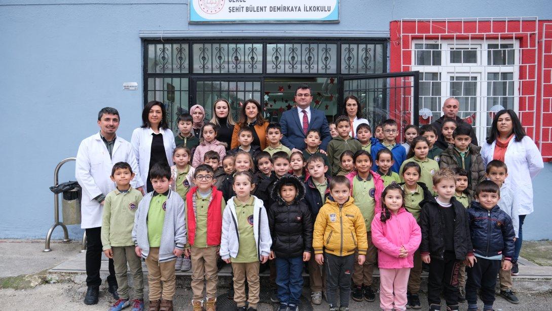 Müdürümüz Yeni Haftaya Gerce Şehit Bülent Demirkaya İlkokulunu Ziyaret Ederek Başladı