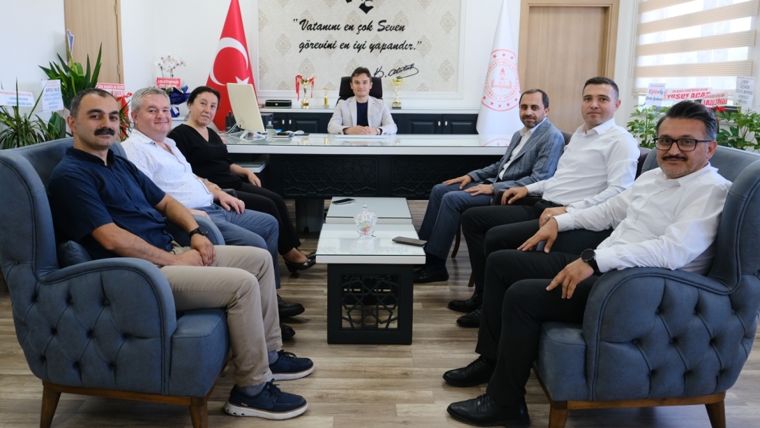 Altınordu İlçe Kurum Müdürlerinden Müdürümüze Ziyaret