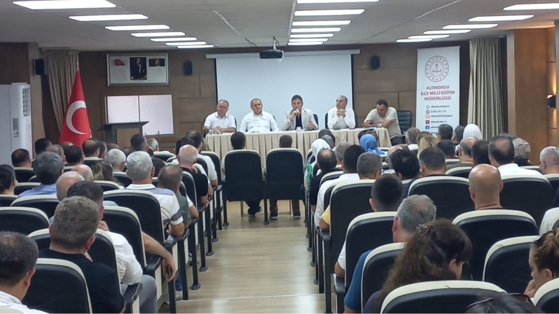 Okul Müdürleri Toplantısı Gerçekleştirildi