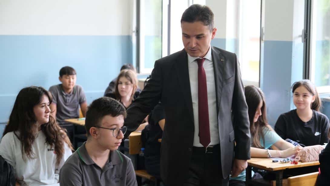Müdürümüzden Sınav Öncesi Moral Ziyaret